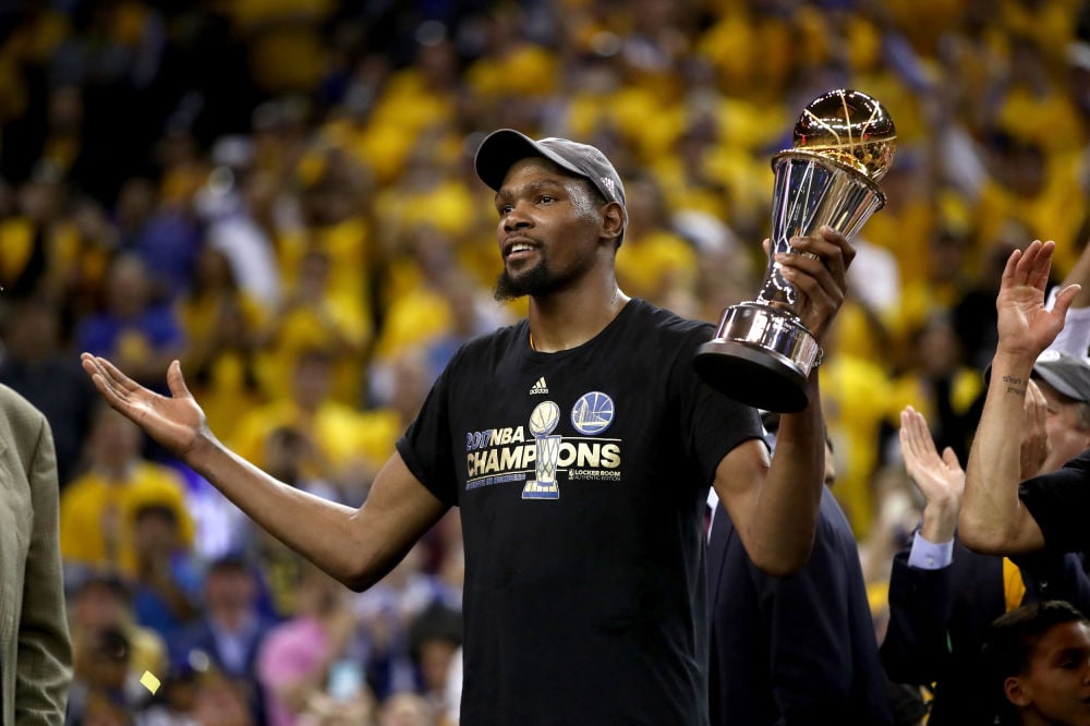 Golden State Warriors Almost a Sure Bet to Repeat in 2018, Oddsmakers Say