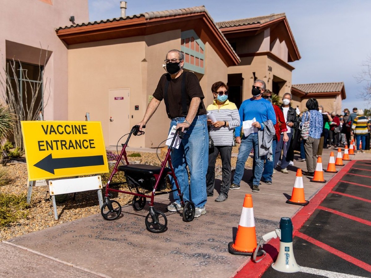 MGM Resorts, Caesars Entertainment Offering Vaccines for Their Las Vegas Casino Workers