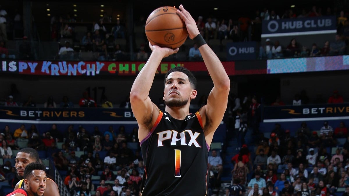 Phoenix Suns Leading Scorer Devin Booker Out 4 Weeks