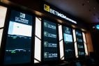 BetMGM Winning Market Share, Analyst Bullish on Parent Company