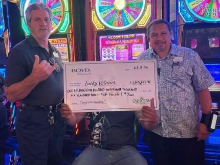 Slot Jackpots: $2.7M Won in California, Hawaiian Visitor to Vegas Wins $1.5M