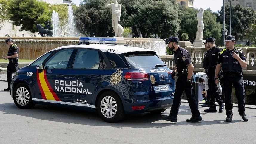 Spain Police Bust Gang That Stole 260 IDs Used to Gamble Online