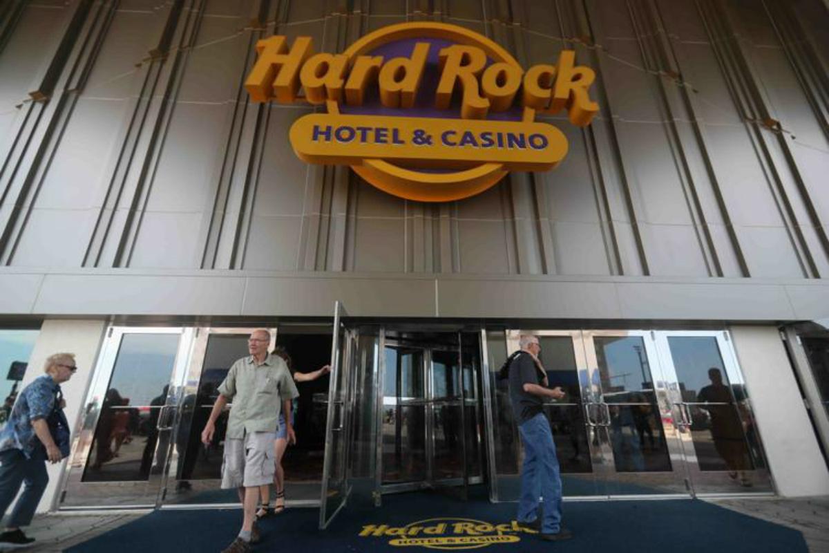 Atlantic City Gaming Revenue Up 16 Percent in October, But Older Casinos Paying Price