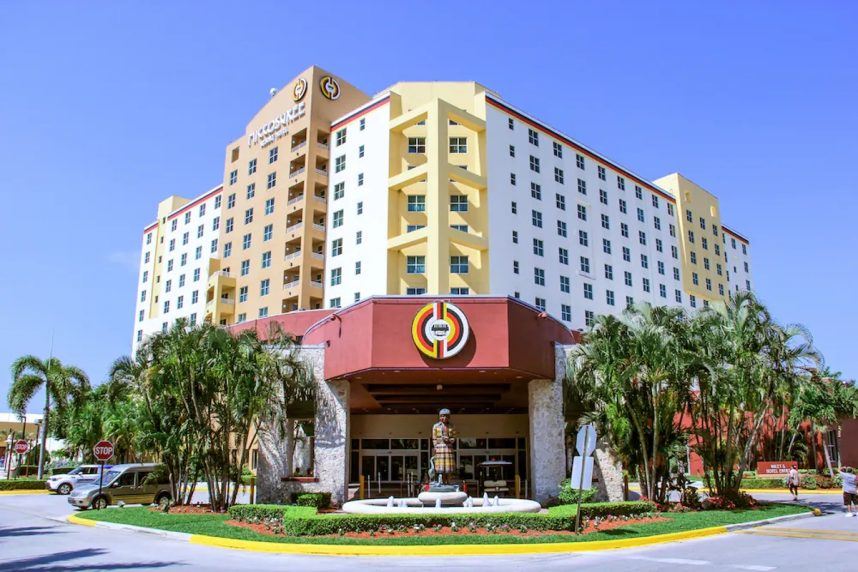 Florida Tribal Casino Expanding Smoking Area Due to Customer Demand