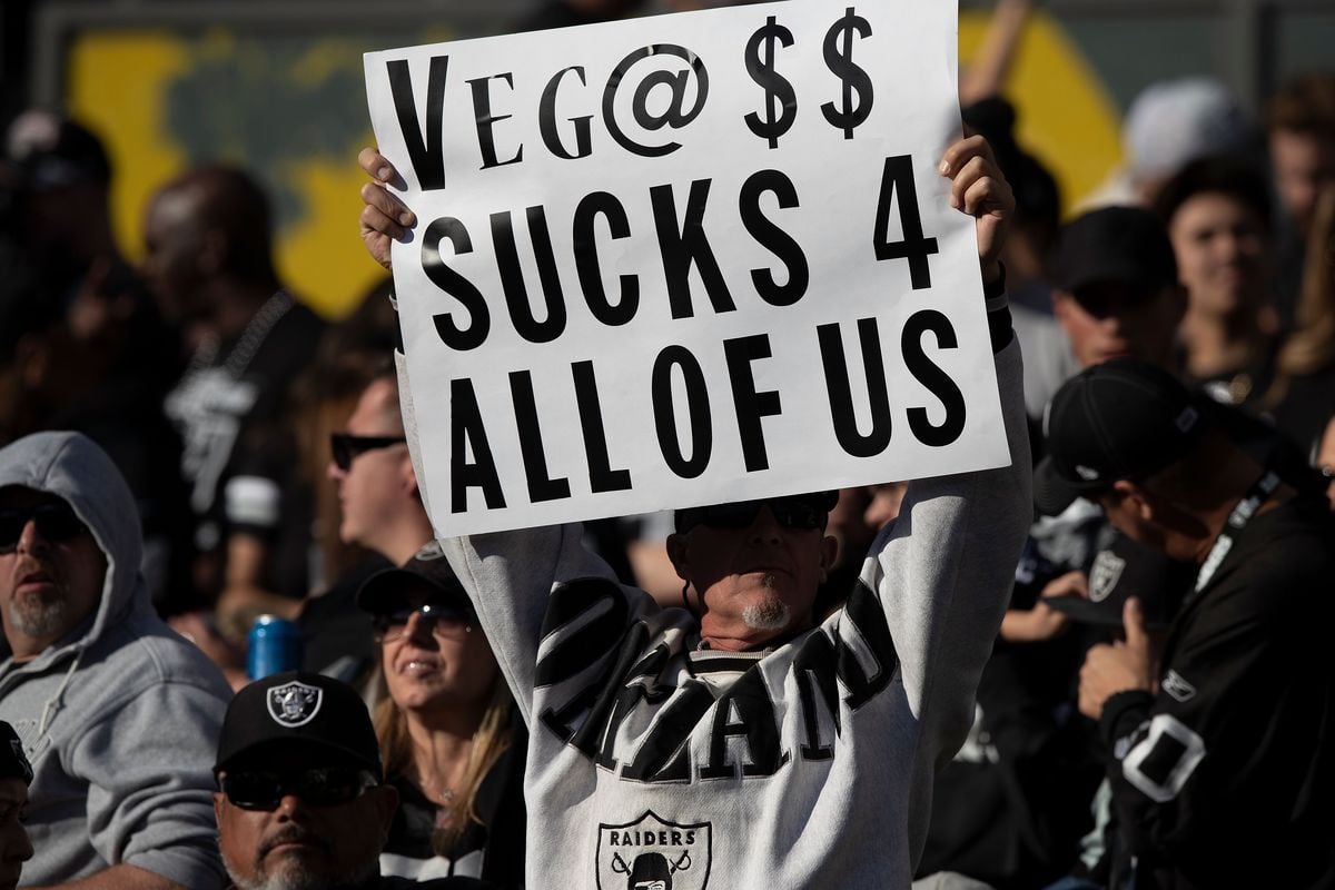 Oakland Raiders Booed Out of Town, Next Home Game Will Be in Las Vegas