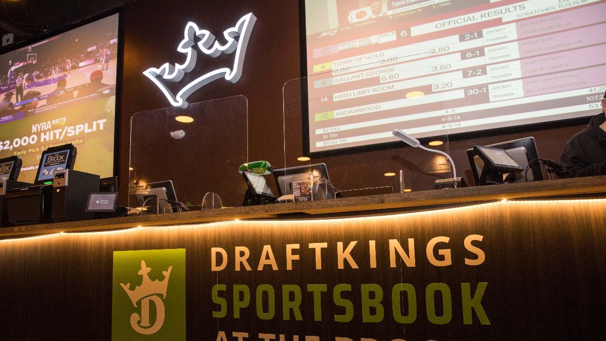 DraftKings Jumps as Loop Capital Reveals $100 Target, Highest on Wall Street