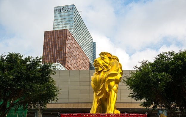 Macau Casinos Post 16th Consecutive Monthly Revenue Gain, November Win Totals $2.87 Billion