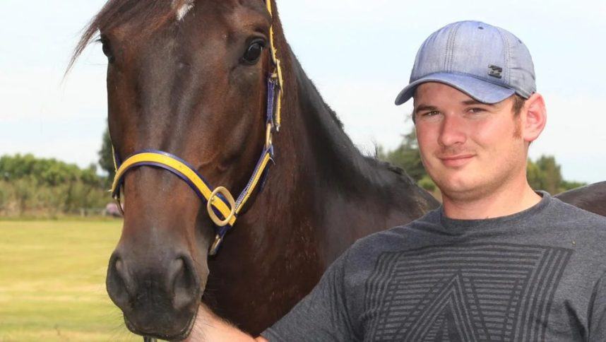 Racing Trainer Who Sold Nonexistent Horse Gambled $2M Before Bankruptcy