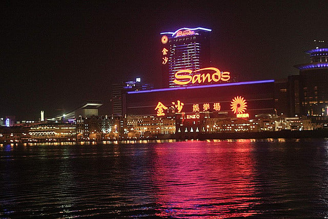 Las Vegas Sands 3rd Quarter Macau Profits Shine Compared to Las Vegas