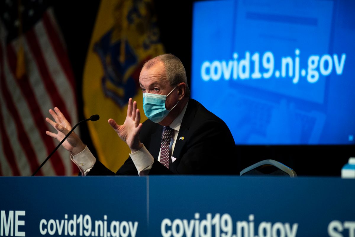 New Jersey Gov. Phil Murphy Extends Indoor Smoking Ban at Atlantic City Casinos