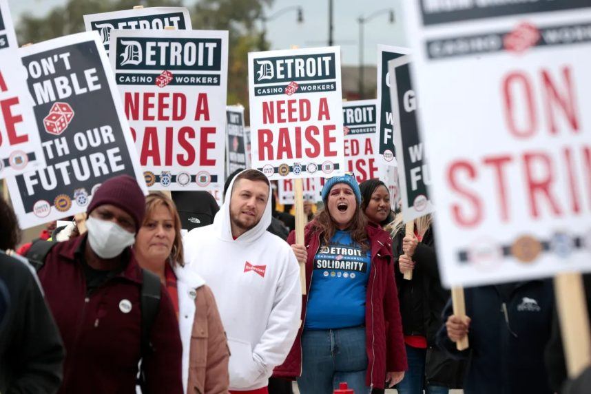 Michigan Online Casinos Experience Record November Due to Strike