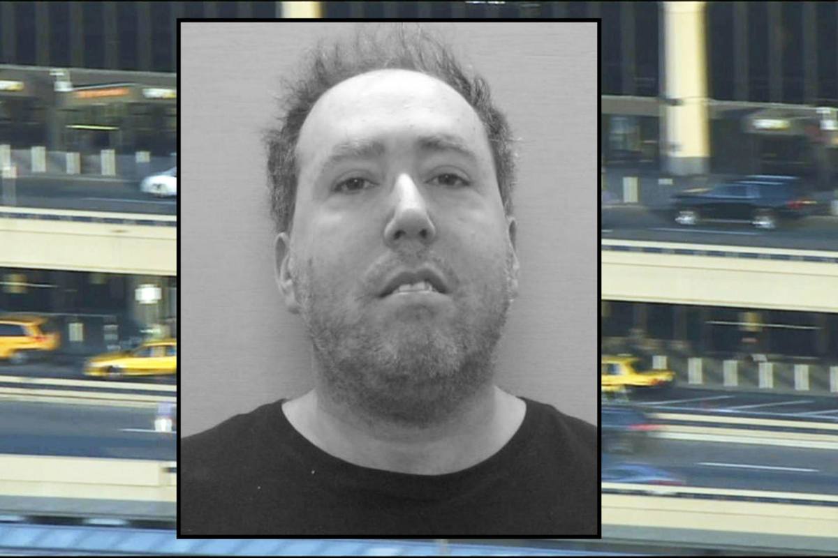 Poker Pro Michael Borovetz Arrested at Detroit Airport, Charged With Defrauding Travelers