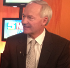 Arkansas Governor Asa Hutchinson ‘Supportive’ of Mobile Sports Betting