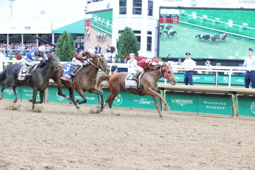 Churchill Downs Readies 2-for-1 Share Split