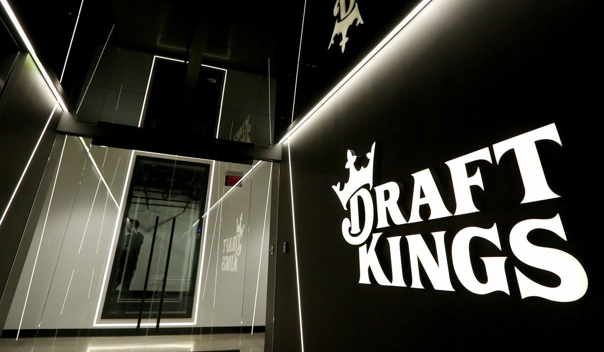 DraftKings Could Be 2023 Small Stock Winner