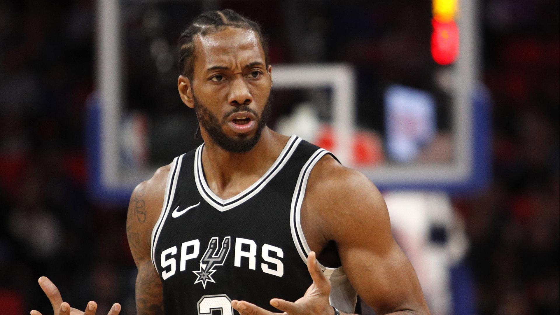 Toronto Raptors Acquire Kawhi Leonard for DeMar DeRozan, Neither Star Happy