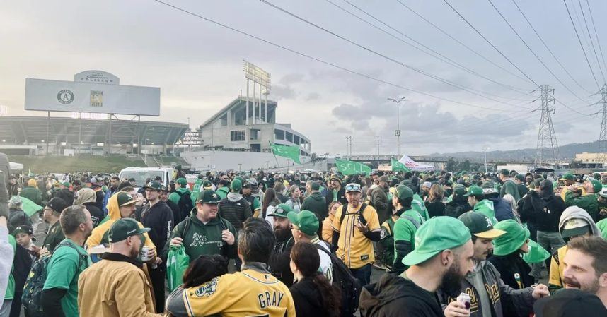 A’s Fans Protest Las Vegas Relocation Outside Oakland Coliseum