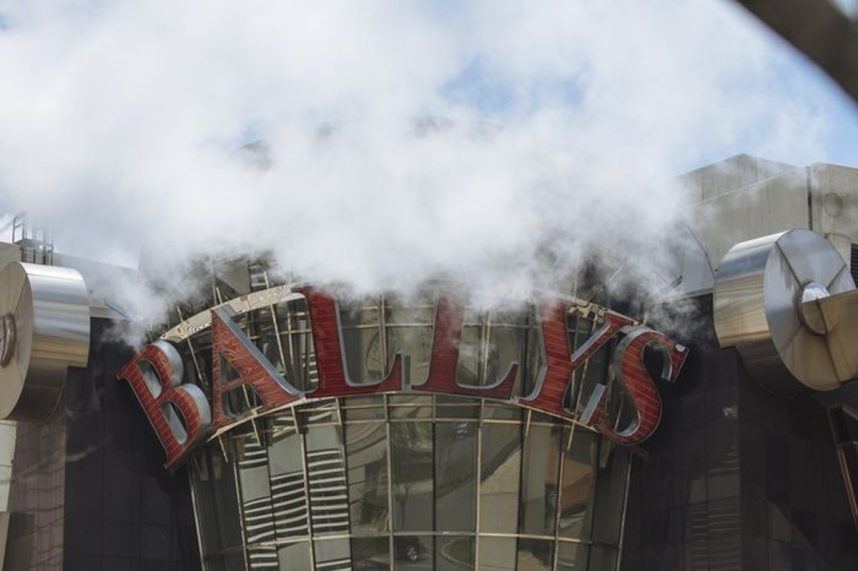 Bally’s, Boyd Gaming Shareholders Reject Proposals to Weigh Casino Smoking Bans