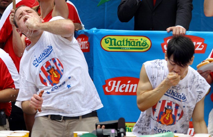 Oddsmakers Say Joey Chestnut Top Dog for Netflix Eating Contest Against Kobayashi