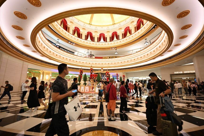 Mass Market Fuels Macau Casino Revenue to Best Monthly Mark Since January 2020