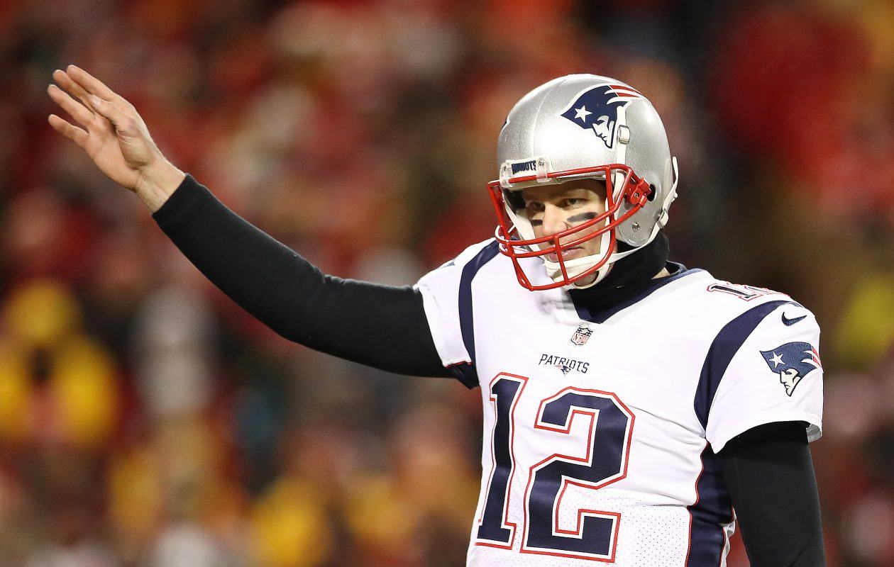 Super Bowl Bettors Like Patriots Over Rams, SuperBook Issues 442 Props