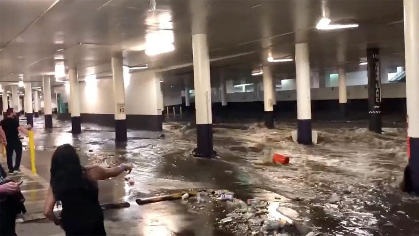 VEGAS MYTHS RE-BUSTED: Linq Garage Illustrates Flooding