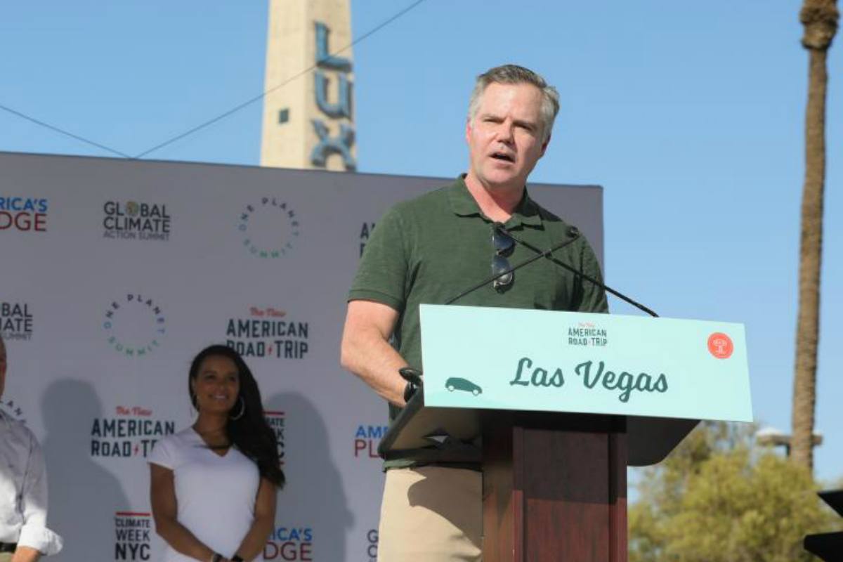 MGM Resorts CEO Jim Murren Praises Gaming Industry, Says Casino Operators ‘Pioneering Corporate Cultures’