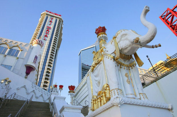 Trump Taj Mahal Delays Closing Date to Late December