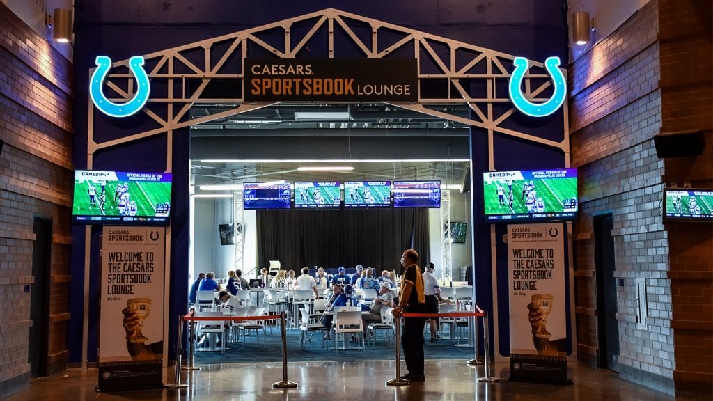 Caesars, WynnBET Seek Growth in Indiana Sports Betting Via Colts Deals