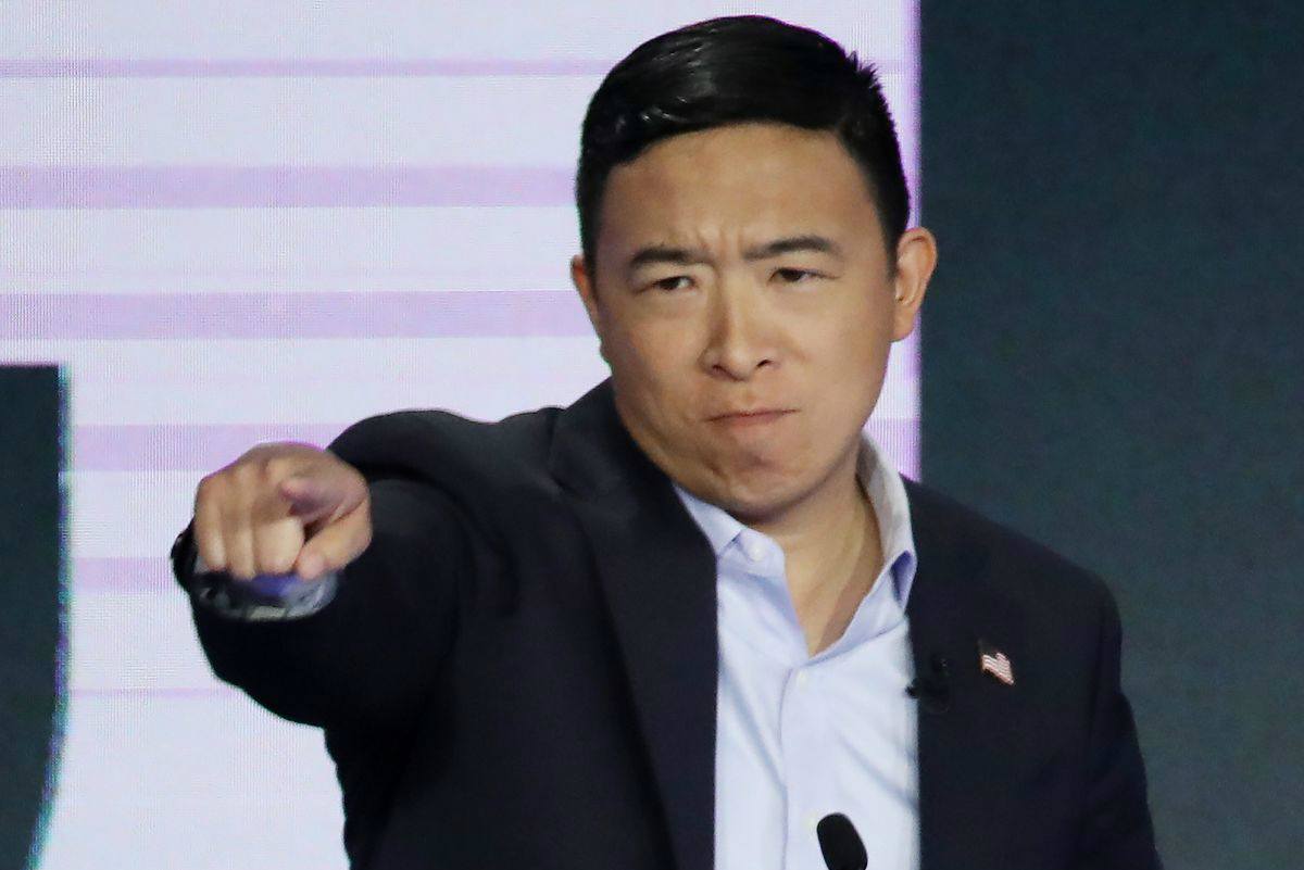 2020 Democratic Presidential Candidate Andrew Yang Supports Nationwide Online Poker