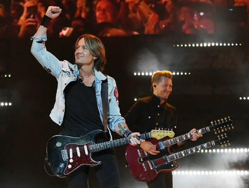 Keith Urban, Steve Aoki, Journey to Open F1 Las Vegas Grand Prix